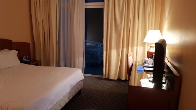 Hotel Sabri Анаба Екстериор снимка
